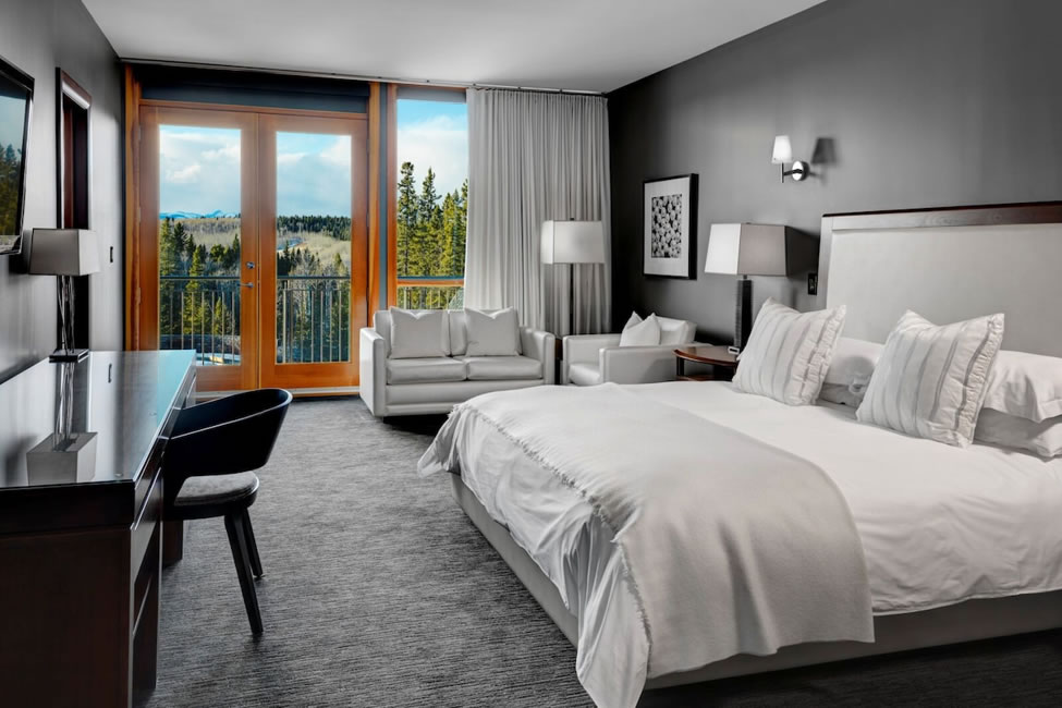 STAYCATION SUPREME at Azuridge Estate Hotel - Image 3
