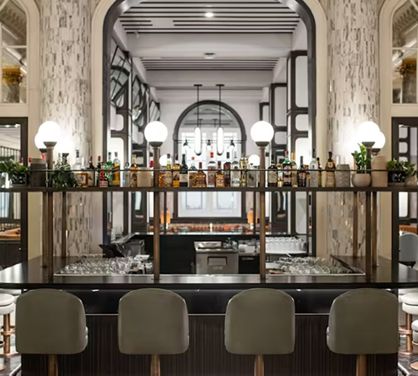 The Hawthorn at Fairmont Palliser Hotel